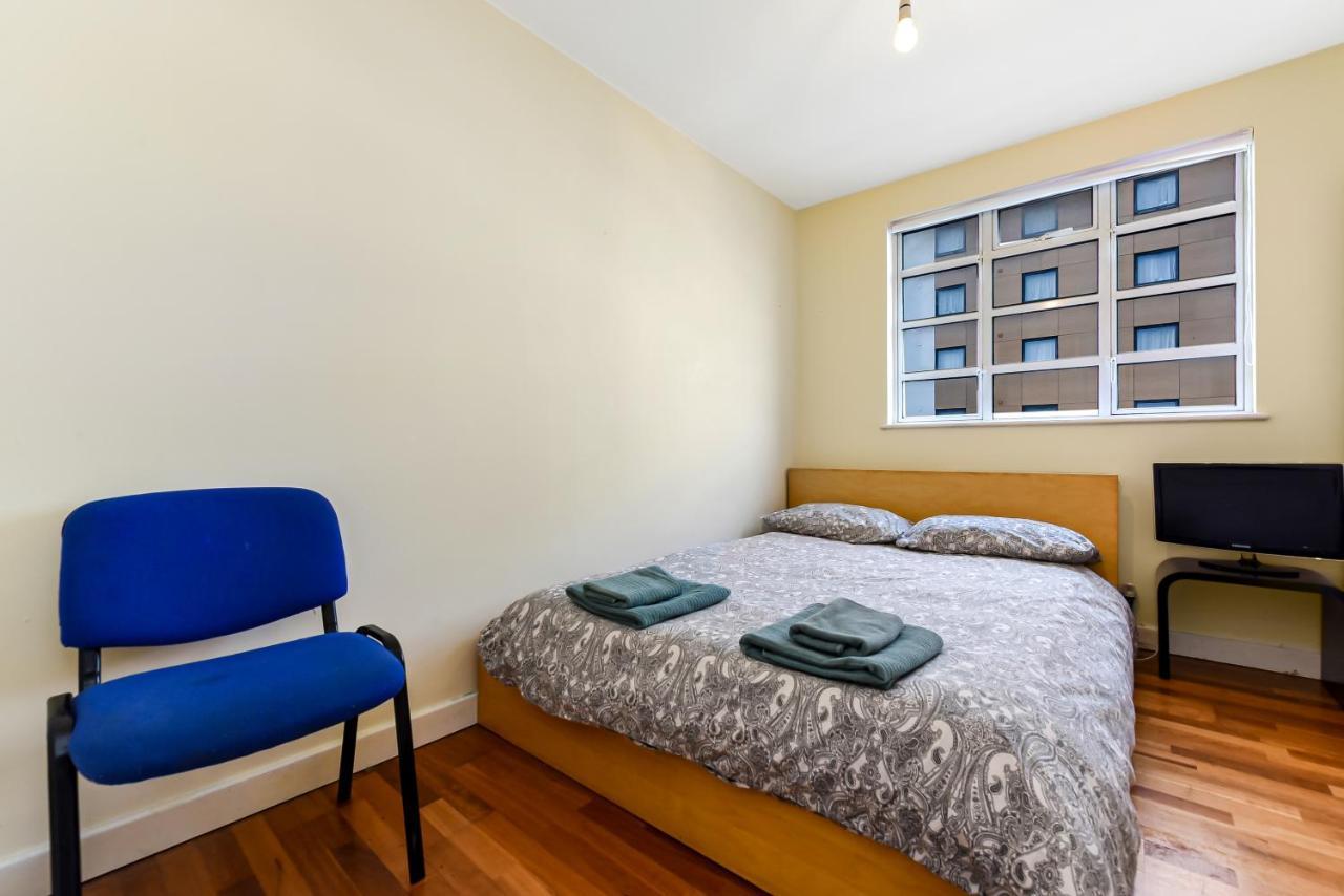 Spacious 2 Bedroom Apartment In Ealing Broadway Zewnętrze zdjęcie